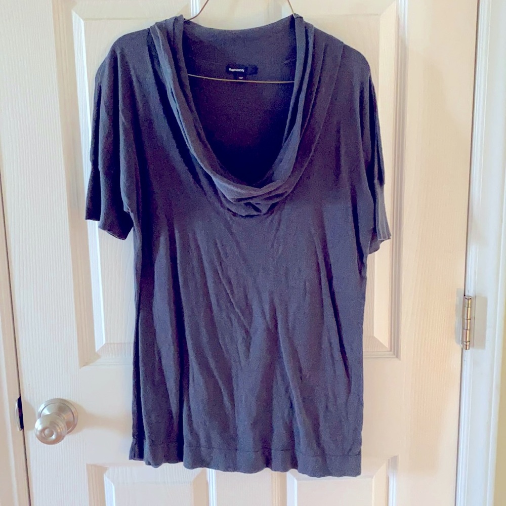 GAP Maternity short sleeve blue grey shirt